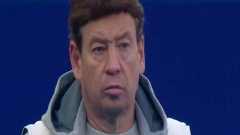 孙颖莎遭队友陈幸同击败，WTT总决赛首轮同陷淘汰境地